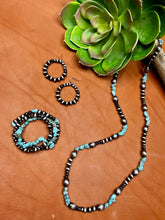 Load image into Gallery viewer, Dallas Earrings