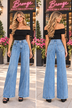 Load image into Gallery viewer, Risen High Waist Wide Leg