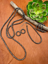 Load image into Gallery viewer, Pecos Earrings